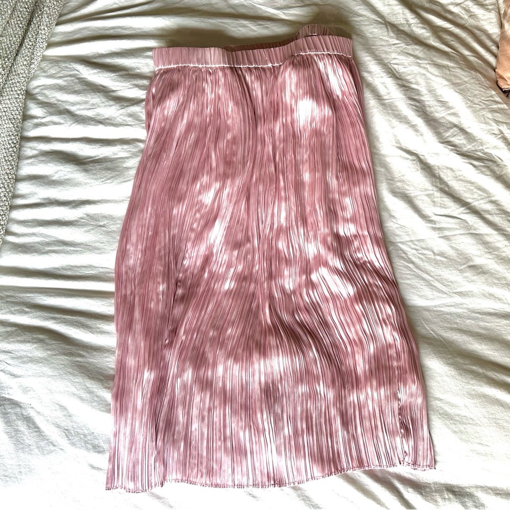 Nordstrom Long Pink Crinkle Skirt Large